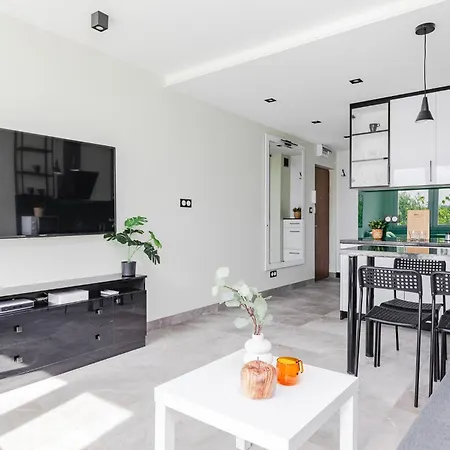 Superapart Saska 48A, Sleek 6Th-Floor Studio With Balcony & Elevator Access Warschau Exterior foto